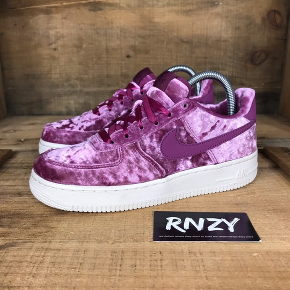 NEW Nike Velvet Air Force 1 Low Tea Berry - Picture 3 of 7